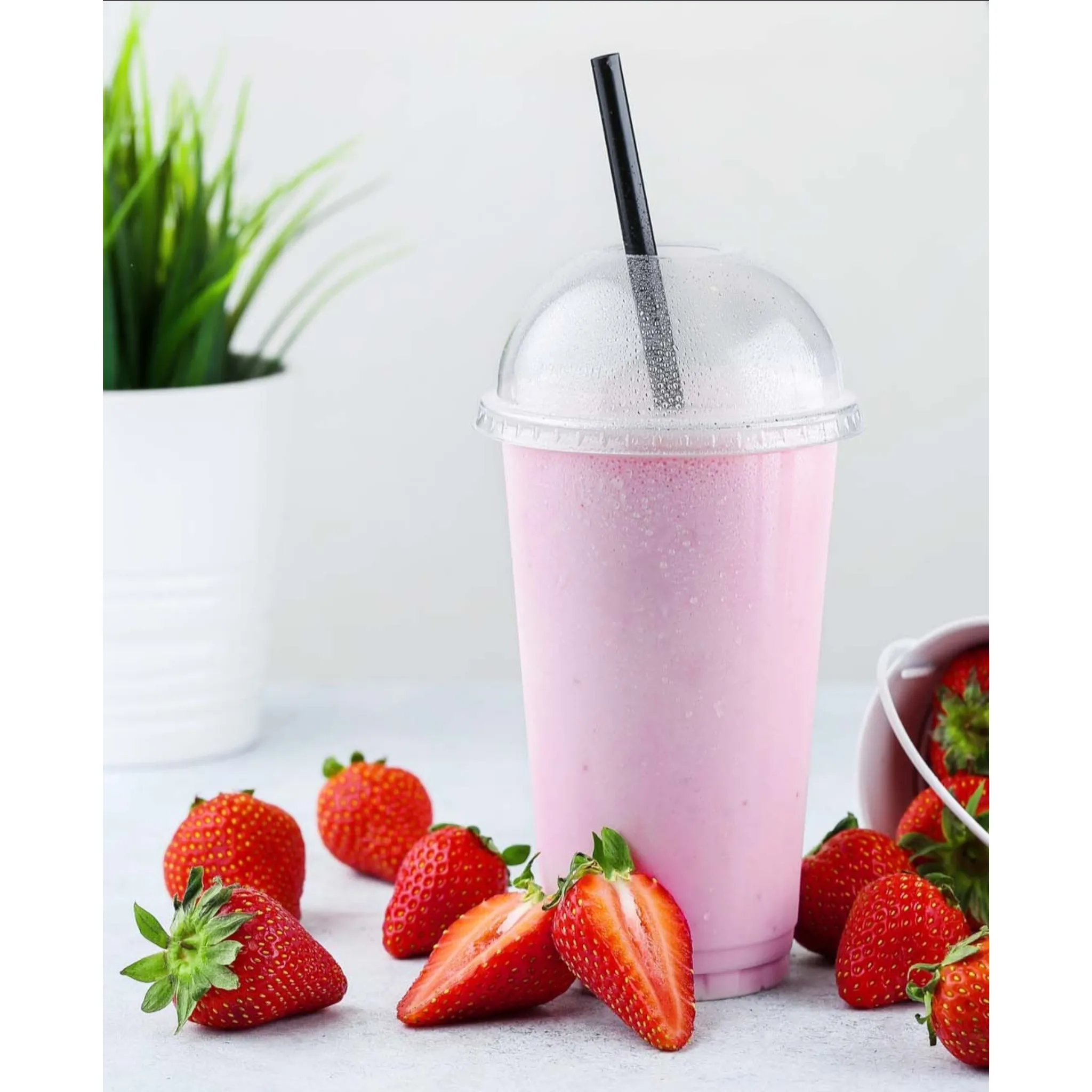 650ml Disposable PET Plastic Smoothie Cup with Dome Lid and Hole 10pack